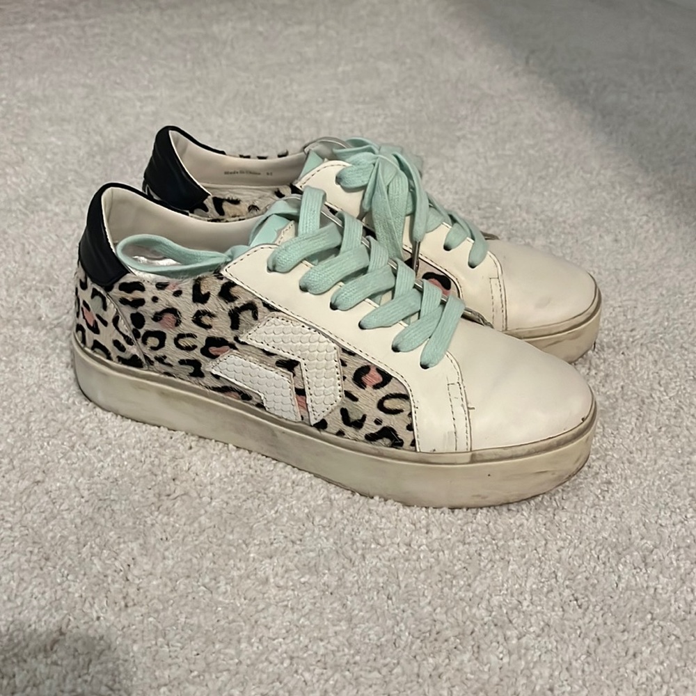 Dolce vita sneakers